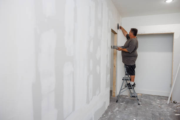 Best Water Damage & Mold Remediation  in Roosevelt Gardens, FL